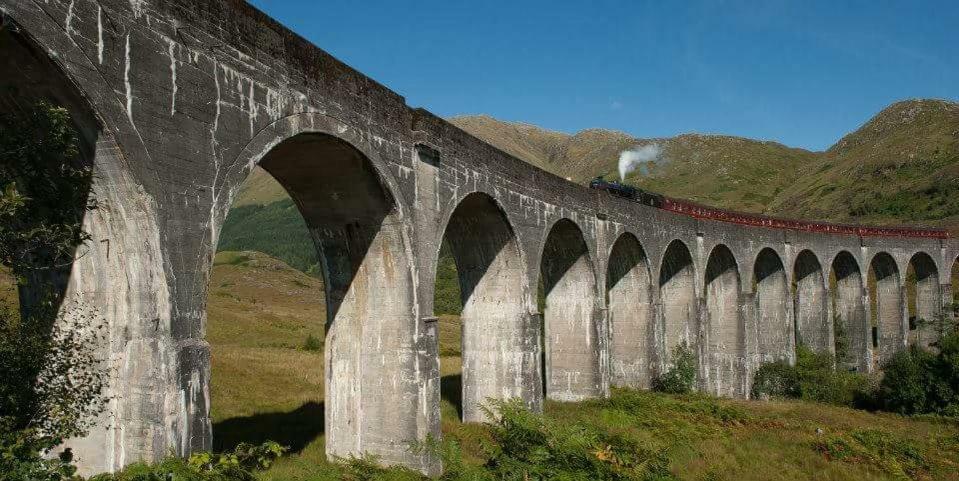 The Armoury Villa Glenfinnan Eksteriør bilde